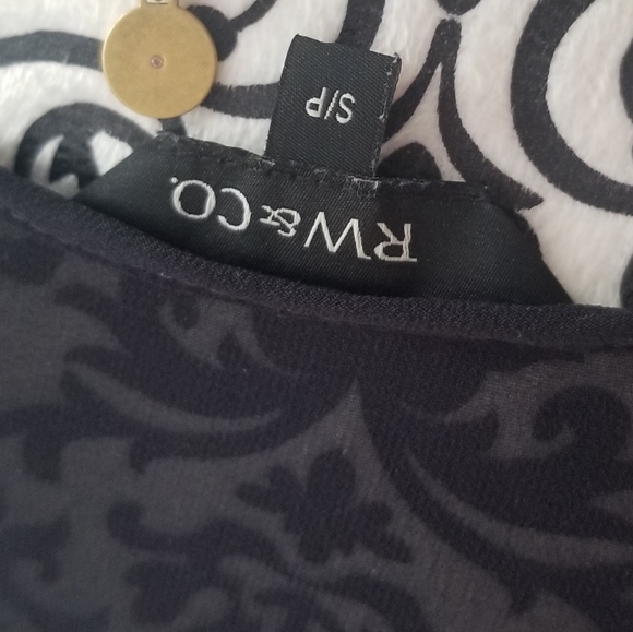 Adorable top from RW&Co. - Picture 4 of 5